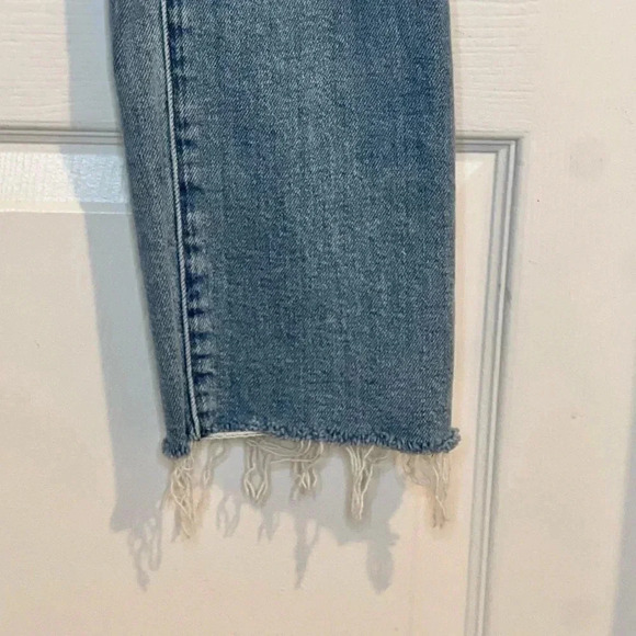 Madewell The Perfect Vintage Jean in Coffey Wash: Worn-In Edition - Picture 6 of 12